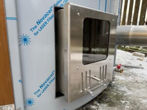 Integrētā nerūsējošā tērauda krāsns AISI 304 stiklašķiedras kublā