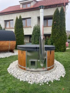 Stiklašķiedras kubls ar integrēto krāsni un hidromasāžu Ø200 cm