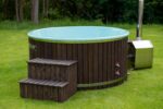 Stiklašķiedras tirkīza kubls ar ārējo krāsni, hidromasāžu un gaisa masāžu Ø200 cm